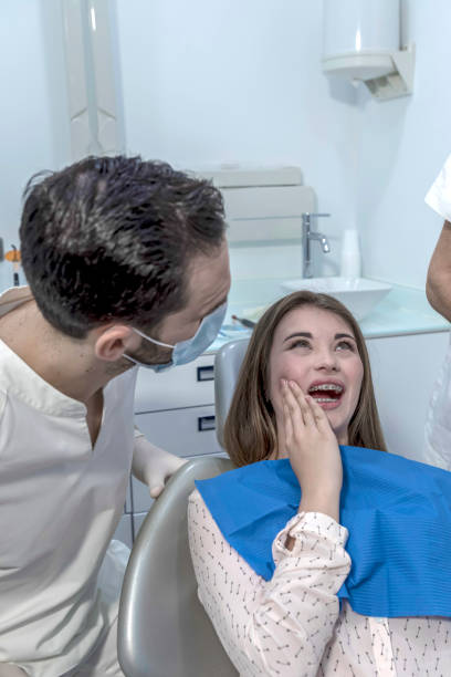 Best Broken or Chipped Tooth Repair in Fulton, TX